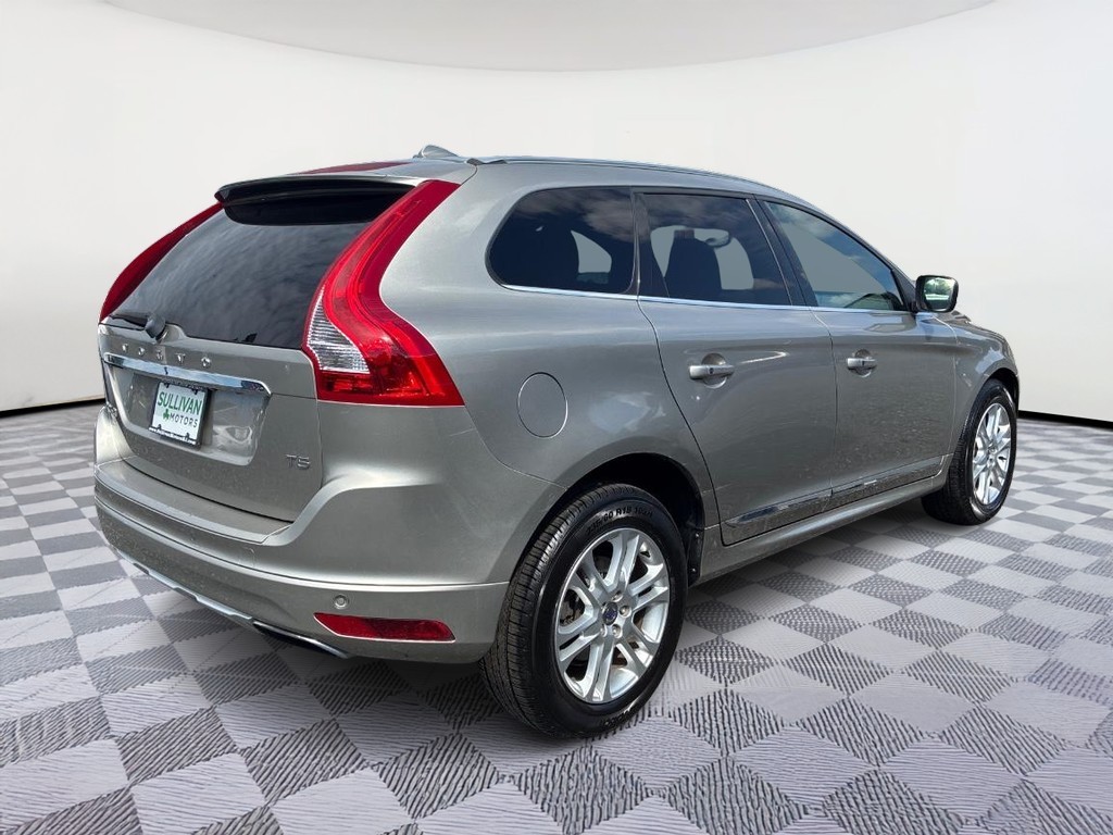 2015 Volvo XC60 T5 Drive-E Platinum