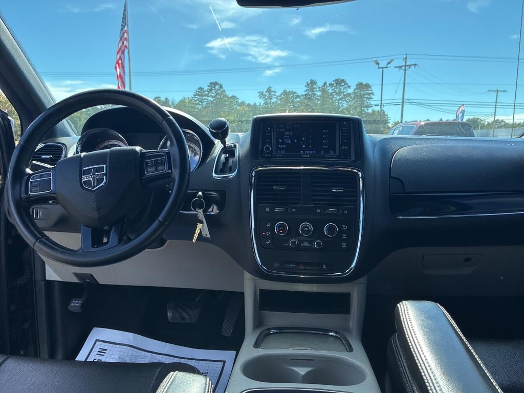 2018 Dodge Grand Caravan SXT - Photo 9