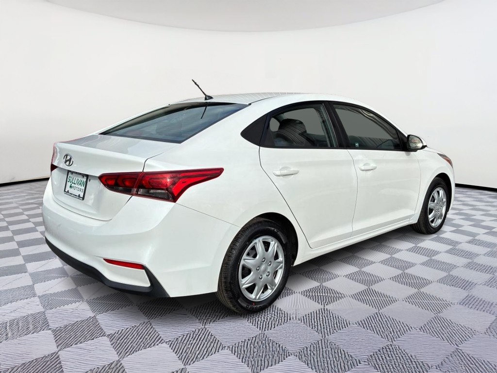 2021 Hyundai Accent 4-Door SE