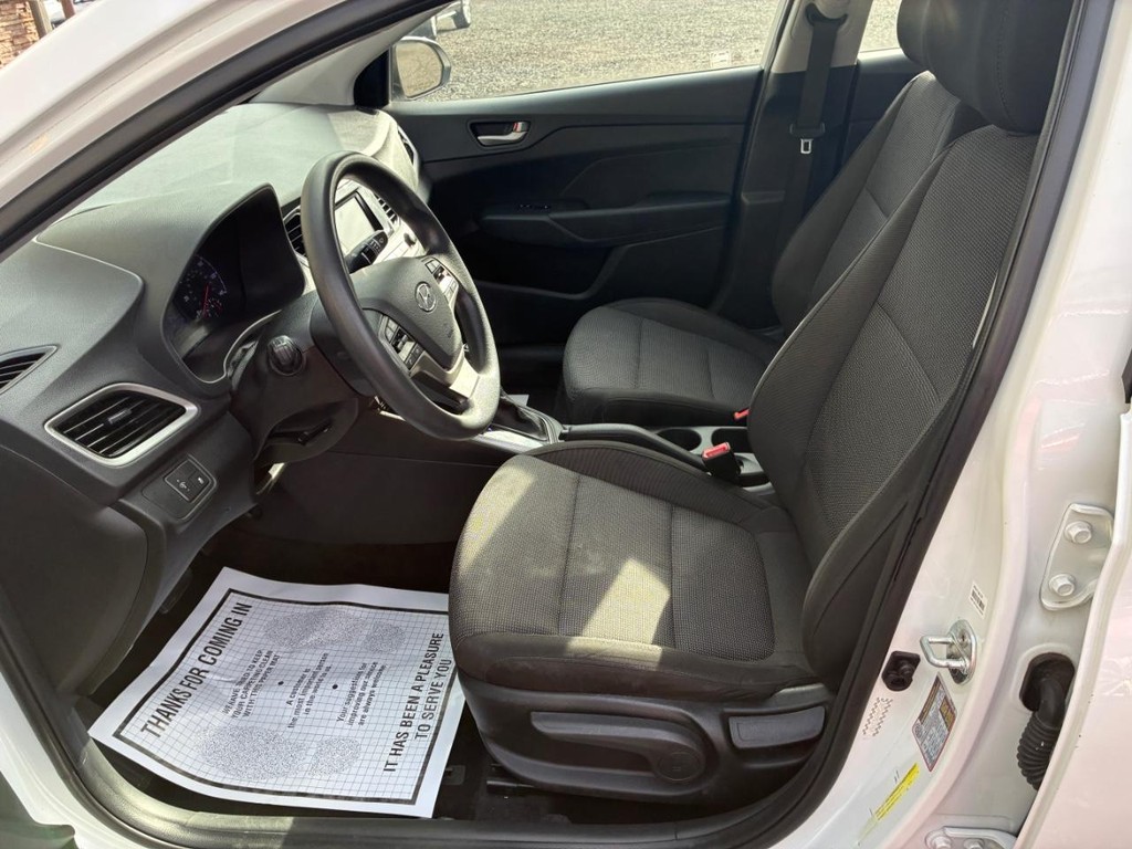 2021 Hyundai Accent 4-Door SE