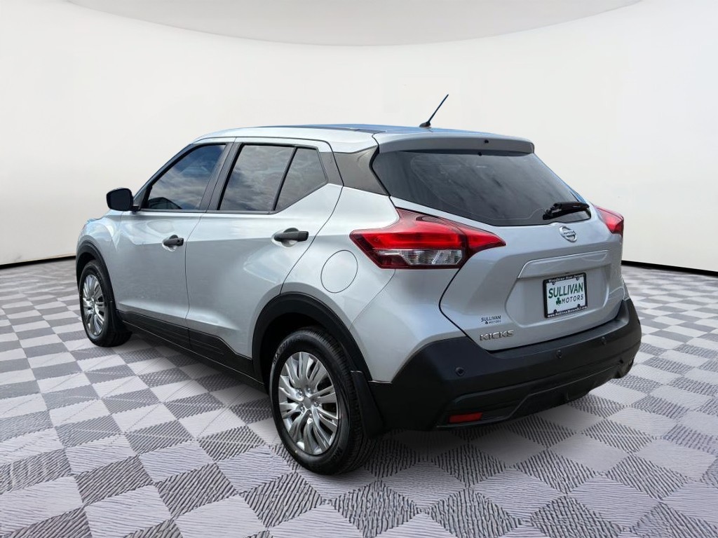 2020 Nissan Kicks S