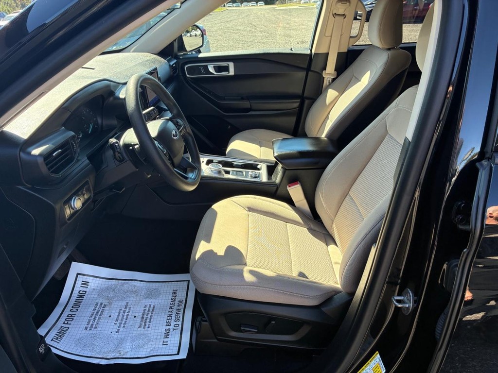 2020 Ford Explorer Base